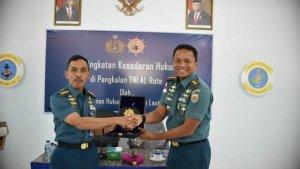 lanal-rote-gelar.jpg