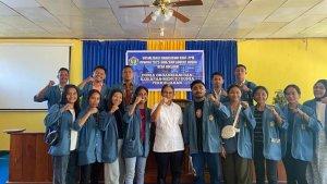 mahasiswa-kkn-unwira-kupang-desa-noelbaki-dengan-kepala-sekolah-sma-nusra-advent.jpg
