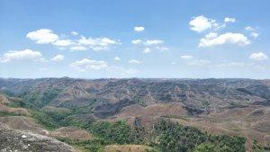 padang-savana-di-sumba-timur.jpg