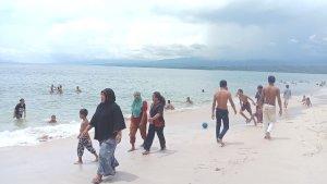 padati-pantai-liang-bala-borong.jpg