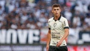 perburuan-pemain-muda-Corinthians-Gabriel-Moscardo.jpg