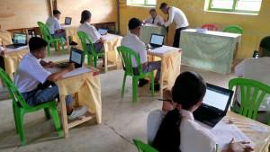 siswa-SMK-Negeri-Restorasi-Manufui.jpg