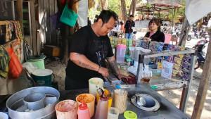 wahyu-penjual-salome-di-Undana.jpg