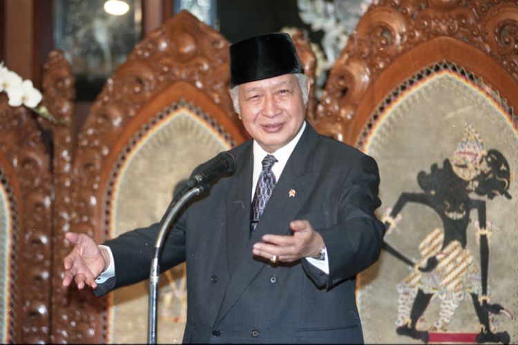 Ajudan Blak-blakan Kebiasaan Soeharto Saat Main Golf hingga Simpan Uang Triliunan