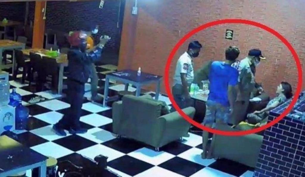 Seorang Ibu Hamil Pemilik Warung Kopi Dipukul & Suaminya Dianiaya Oknum Satpol PP saat Razia PPKM