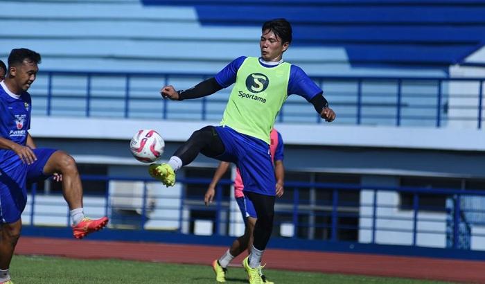 Jelang Liga 1 2024/2025, Achmad Jufriyanto Dipercayakan Bojan Hodak Berperan Ganda di Persib