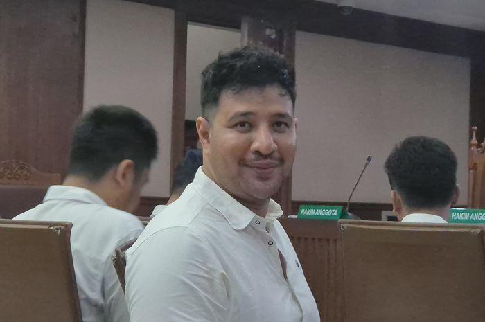 Ammar-Zoni-di-PN-Jakarta-Pusat-7-tahun.jpg