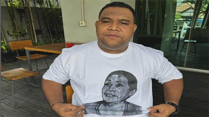 Profil Tokoh NTT, Andmesh Kamaleng Terus Berkarya Dalam Diam