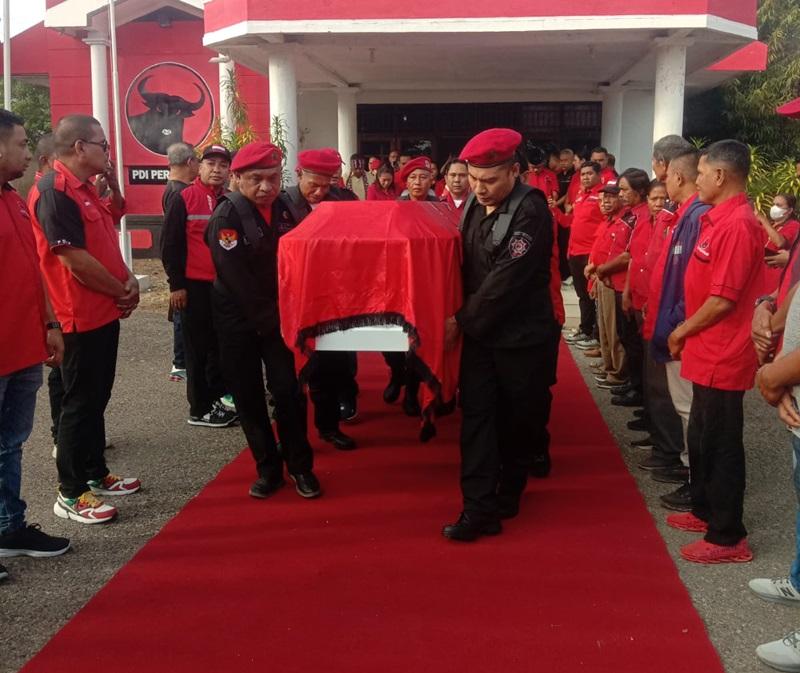 Karpet Merah untuk Niko Frans