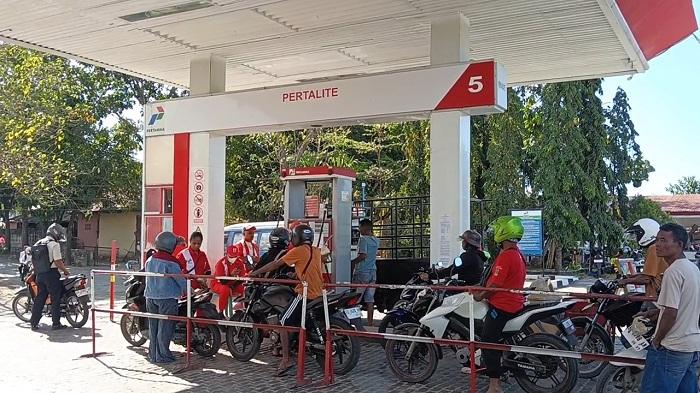 Warga Pasrah Hadapi Peraturan Gubernur NTT Soal BBM Subsidi - Pos-kupang.com