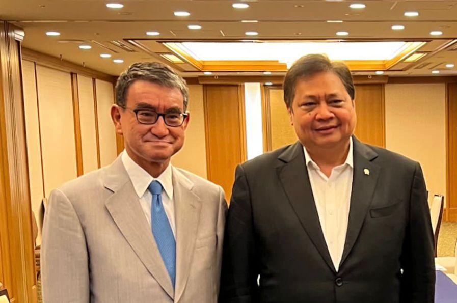 Temui Partai Penguasa Jepang, Airlangga Sepakati Pertukaran Pemuda Golkar-LDP