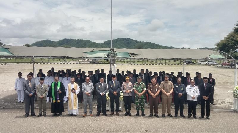 Bupati-TTU-Yosep-Kebo-mutasi-pejabat.jpg