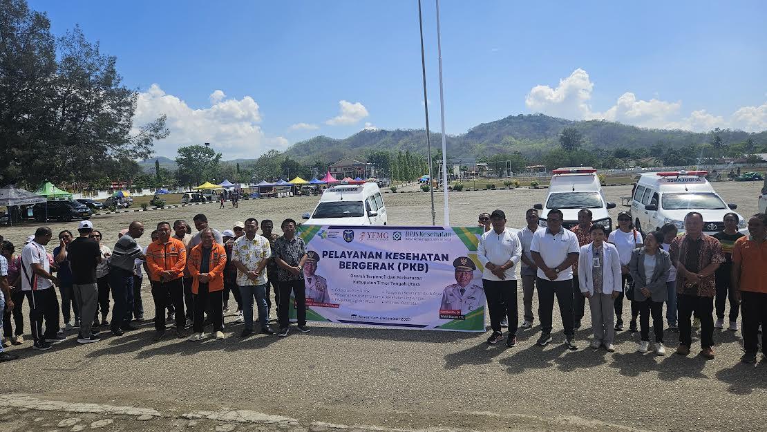 Bupati-TTU-dan-Forkopimdafoto-bersama-saat-launching-pelayanan-kesehatan-bergerak.jpg