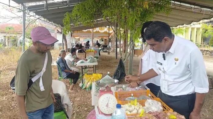 Cegah-Lonjakan-Harga-Bahan-Pokok-DPKP-Kota-Kupang-Operasi-Pasar-Murah-di-Kecamatan-Alak.jpg