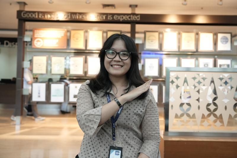 Celne-magang-di-Garuda-Indonesia.jpg