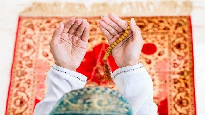 Bacaan Dzikir Petang dan Doa Setelah Sholat Ashar Beserta Artinya, Buka dengan Ayat Kursi 1 Kali