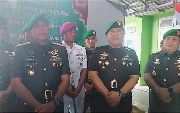 Danrem-161Wira-Sakti-Brigjen-TNI-Febriel-Buyung-Sikumbang-kiri.jpg
