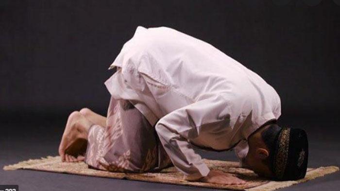Doa-Setelah-Sholat-Dzuhur-Bacaan-Ayat-Kursi-Setelah-Sholat.jpg