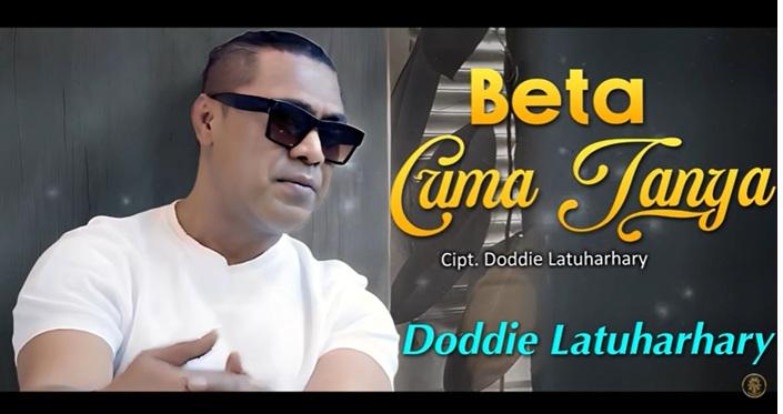 Doddie-Latuharhary-membawakan-lagu-Beta-Hanya-Tanya.jpg