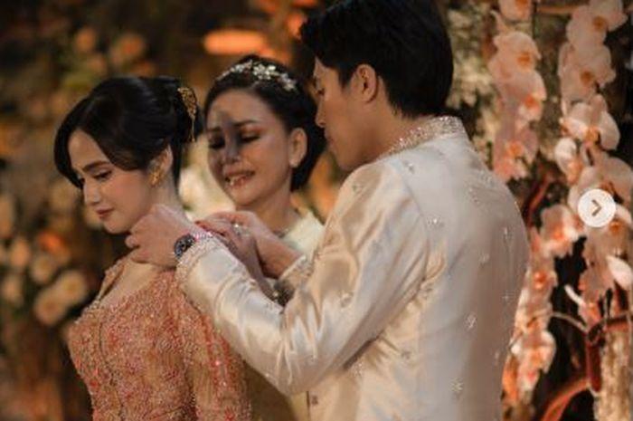 Dodol-Dawet-Dilakukan-Maia-Estianty-untuk-Menuju-Acara-Nikahan-El-Rumi-dan-Syifa-Hadju.jpg