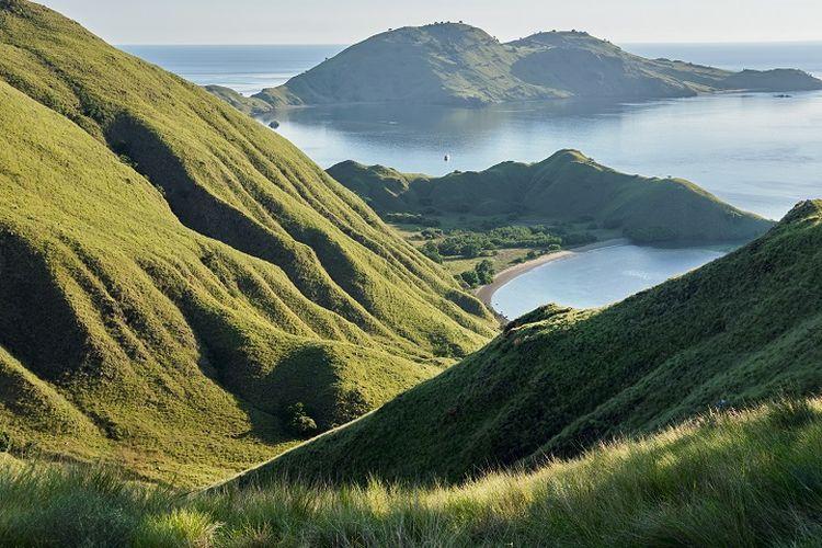 Gili-Lawa-di-Taman-Nasional-Komodo-1.jpg