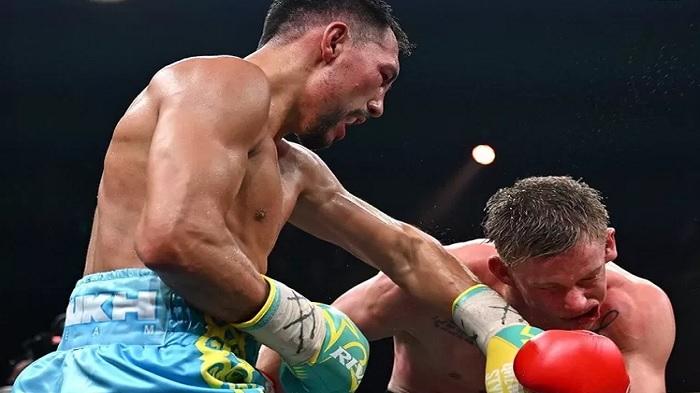 Hasil Tinju Dunia, Janibek Alimkhanuly Secara Brutal Hentikan Andrei Mikhailovich Ronde 9