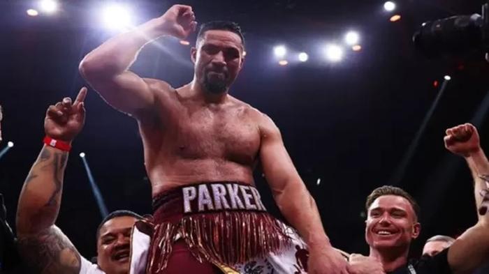 Hasil Tinju Dunia, Joseph Parker Permalukan Deontay Wilder, Joshua Bikin Wallin Sempoyongan
