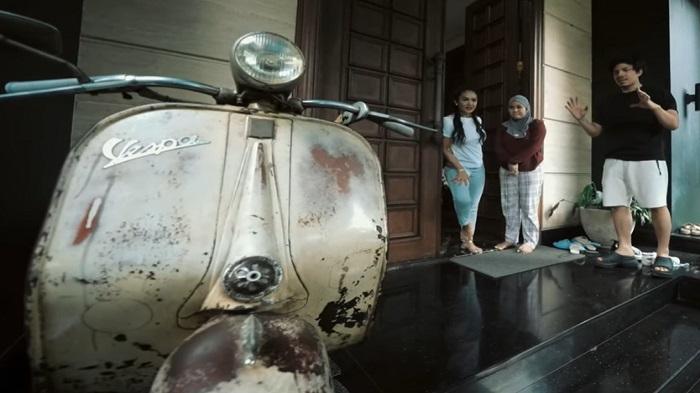 Aurel Hermansyah Gemas Lihat Hobi Papa Ameena, Putri Krisdayanti Sampai Geleng Kepala : jelek banget