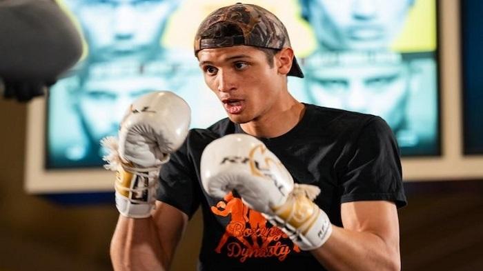 Jadwal Tinju Dunia, Hadapi Booker, Fundora tak Terganggu Istirahat Setahun Usai Kalahkan Tszyu