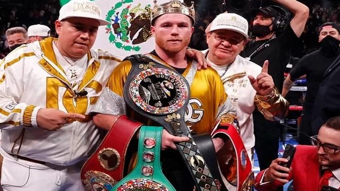 Jadwal-Tinju-Dunia-Jelang-Duel-Lawan-Charlo-Canelo-Bicara-Jermall-Benavidez-dan-Crawford.jpg