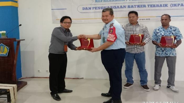 Kantor Imigrasi Atambua Raih Penghargaan Peringkat Ke-1 IKPA Terbaik Tahun 2022