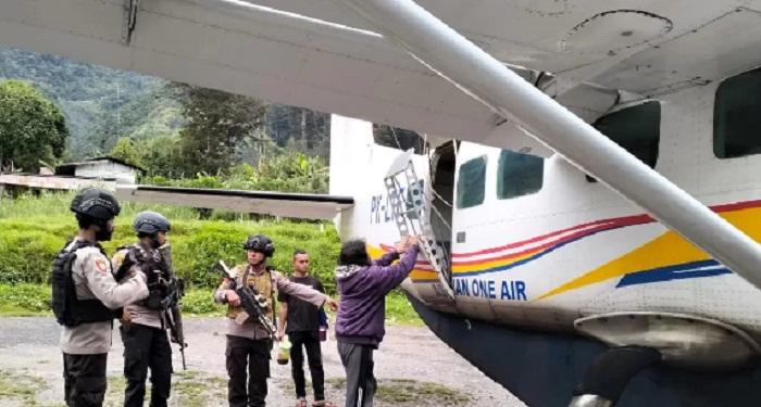 KKB-Papua-tembak-pesawat-Asian-Air.jpg