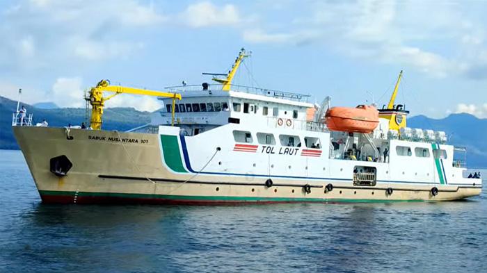 KM-Sanus-101-dari-Maritaing-ke-Atapupu-Kupang.jpg