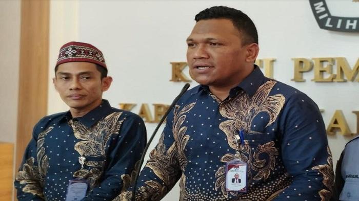 KPU Manggarai Barat Coret Empat Calon KPPS karena Ikut Kampanye Paslon