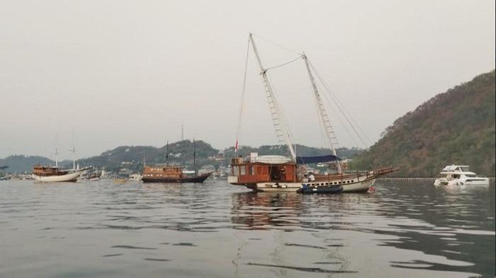 Kapal-wisata-di-Labuan-Bajo-Kabupaten-Manggarai-Barat-12345566.jpg