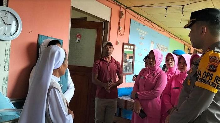 Kapolres Ende Bakal Bantu Keperluan Bayi Berusia 20 Hari yang Ditinggalkan di Kapela