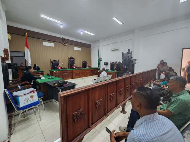 Pengadilan Tipikor Kupang Vonis Mantan Kadishub Alor 1 Tahun Penjara, Terdakwa dan JPU Pikir-pikir