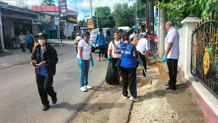 Peringati HUT ke-21 Tagana Provinsi NTT Bakti Sosial Gerak Pungut Sampah di Sikumana