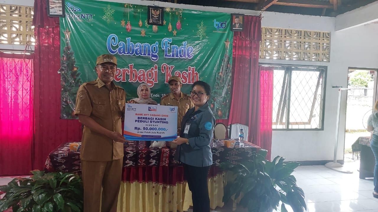 Sambut Natal dan Tahun Baru, Bank NTT Cabang Ende Berbagi Kasih dengan 87 Anak Stunting