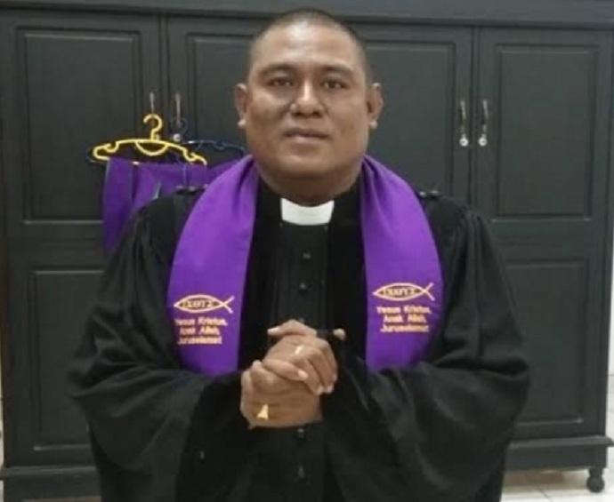 Ketua-Sinode-Gereja-Masehi-Injili-di-Timor-GMIT.jpg