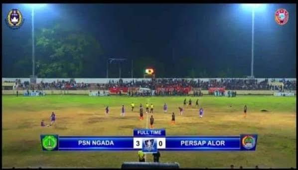 Laga-8-besar-Soeratin-Cup-Ende-tahun-2022-antara-PSN-Ngada-vs-Persap-Alor.jpg