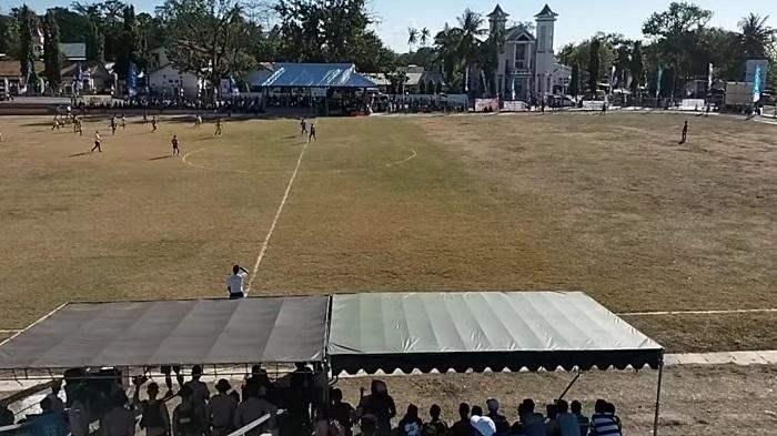 Lapangan-sepakbola-Christian-Nehemia-Dillak-Kota-Baa-Kabupaten-Rote-Ndao.jpg