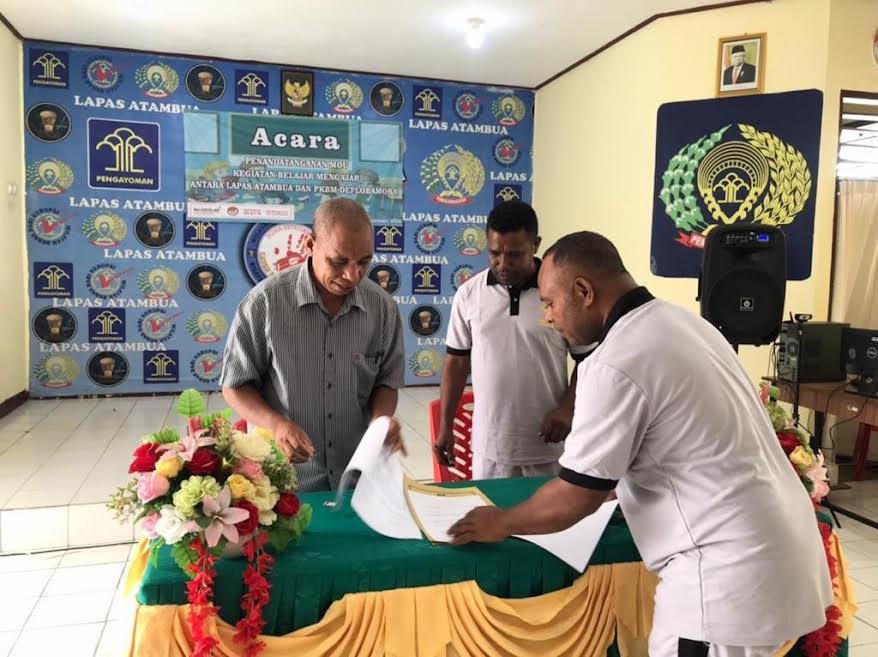 Lembaga-Pemasyarakatan-Lapas-Kelas-II-B-Atambua-menandatangani-nota-kesepahaman.jpg