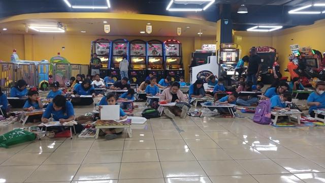 Lomba-mewarnai-di-Mall.jpg