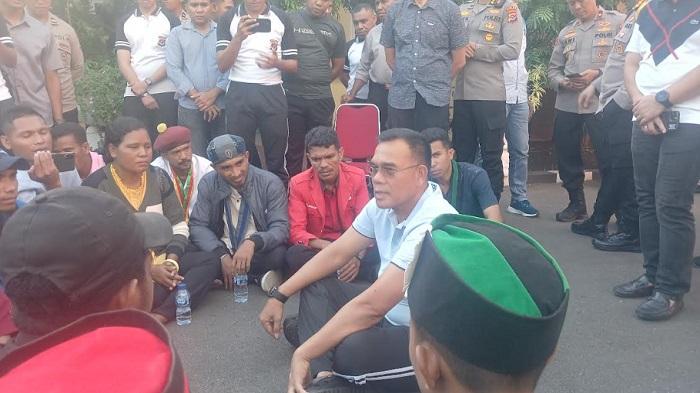 Cipayung dan OKP Audiensi dengan Kapolda NTT, Janji Siap Gelar Perkara Kasus Sebastian Bokol