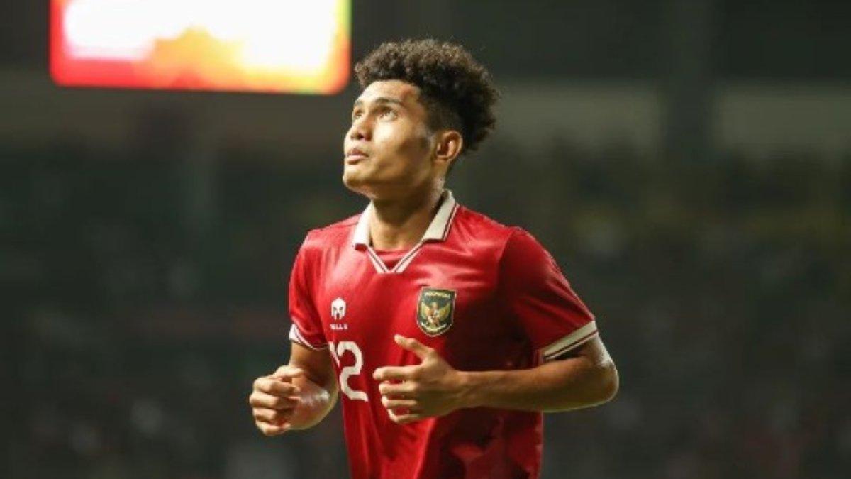 Transfer Pemain : Bek Arema FC Mikael Tata Dirumorkan Hengkang Bela Persebaya Surabaya