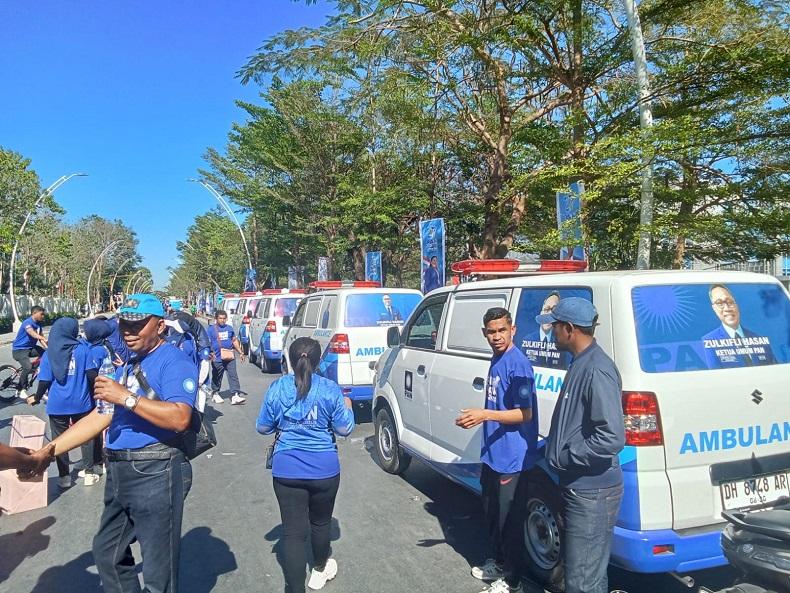 Mobil-Ambulans-diluncukan-DPW-PAN-NTT-untuk-22-KabupatenKota-di-NTT.jpg