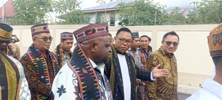 Menteri HAM RI Natalius Pigai Hadiri Misa Syukur Dies Natalis ke-66 Unika St Paulus Ruteng