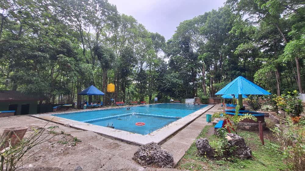 Pesona Oeluan, Bukan Sekedar Pemandian, Hutan Alami Bisa Jadi Spot Healing