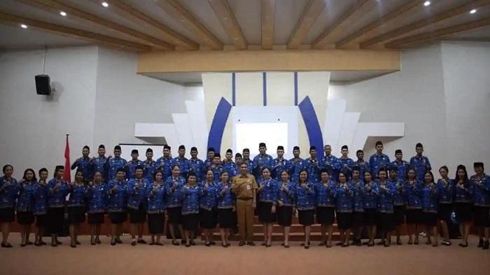 PPPK-Paruh-Waktu-Pemprov-NTT-usai-menerima-SK.jpg